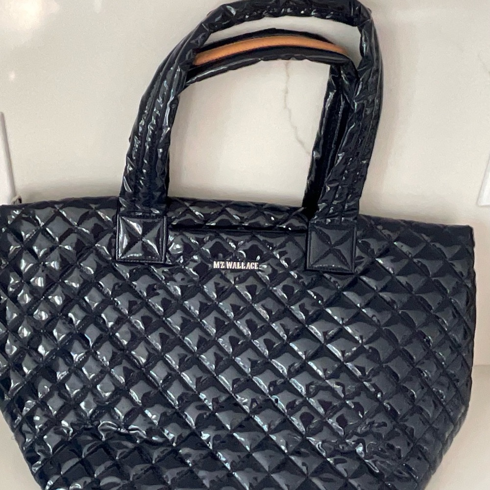 NWT MZ WALLACE MEDIUM METRO TOTE DELUXE IN NAVY LACQUER